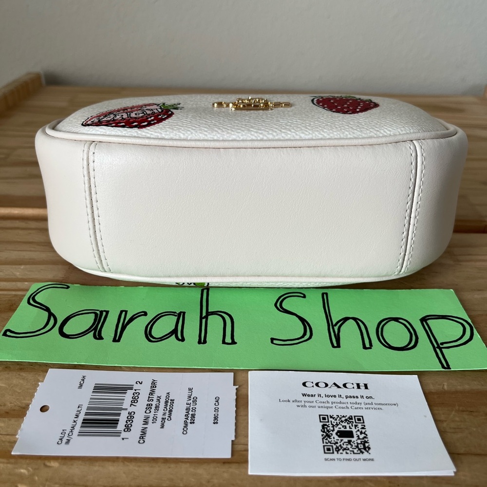 ✅Coach Carmen Mini Crossbody Bag With Strawberry Printed - Picture 7 of 14